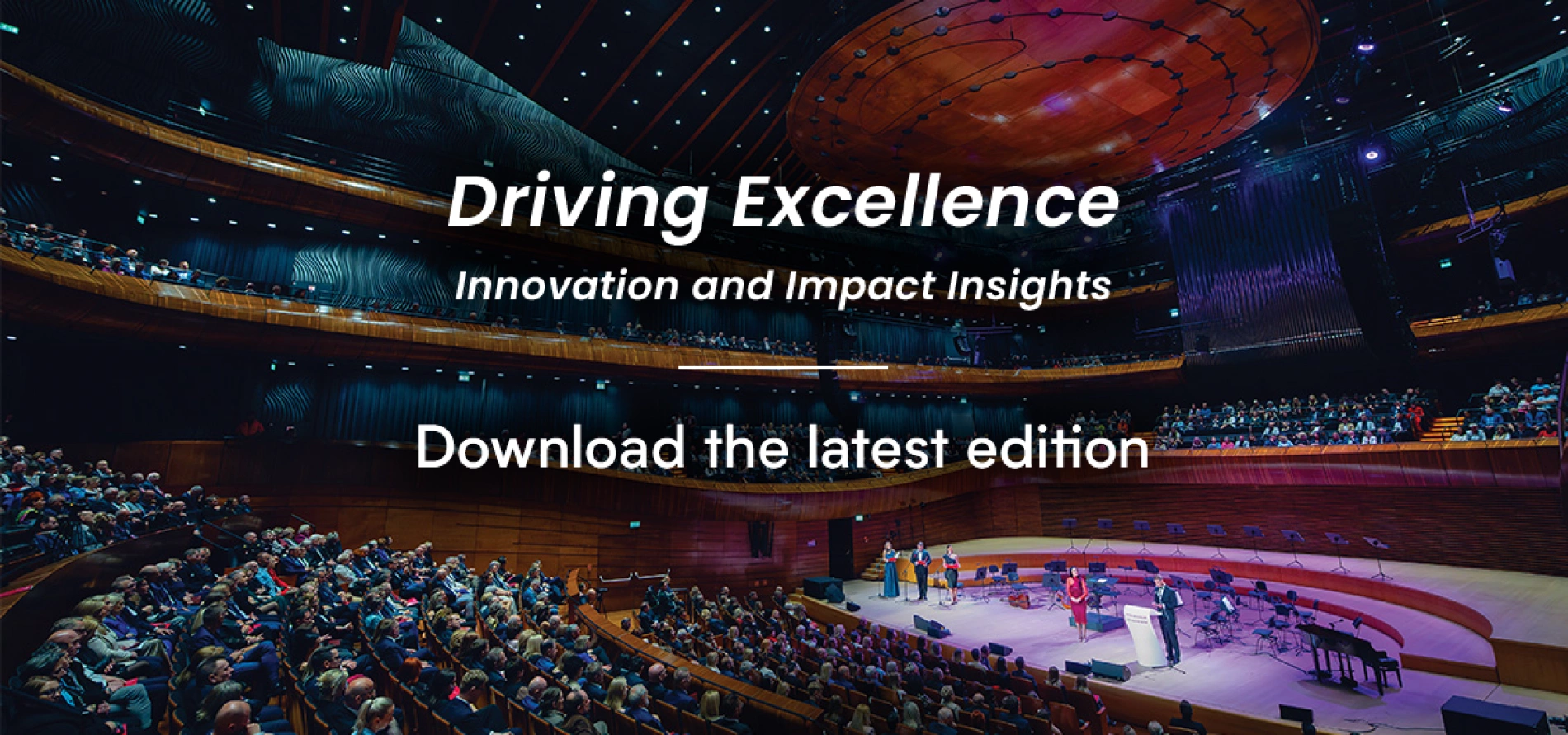 tło: Driving Excellence 2025