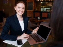 ilustracja Studia menedżerskie - studia I stopnia | CIESZYN