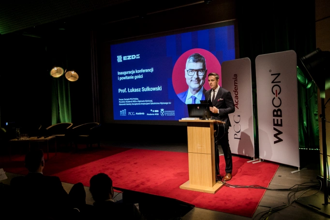 Zdjęcie nr 7 z galerii Prorektor Akademii WSB wystąpił na konferencji EZDAY o elektronicznym zarządzaniu dokumentami