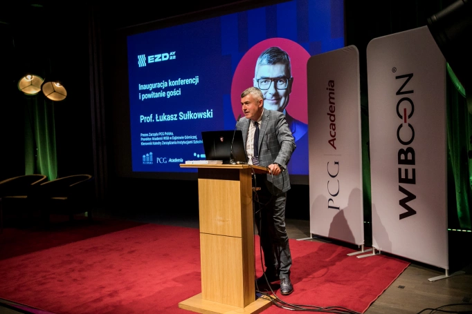 Zdjęcie nr 5 z galerii Prorektor Akademii WSB wystąpił na konferencji EZDAY o elektronicznym zarządzaniu dokumentami