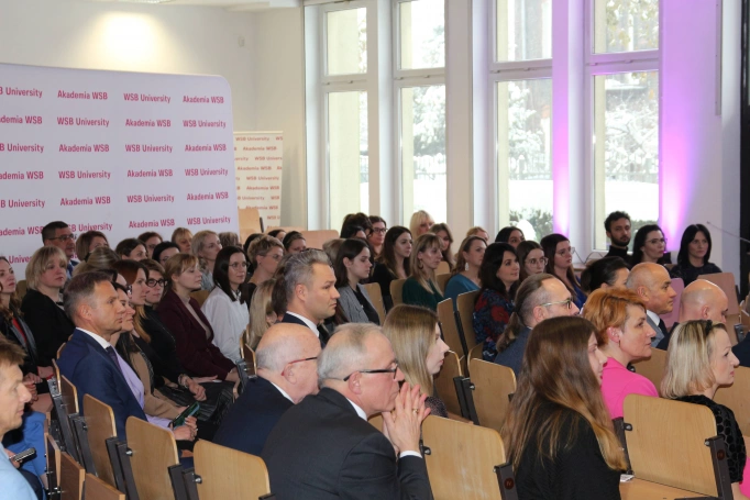 Zdjęcie nr 1 z galerii Uroczyste spotkanie wigilijno-noworoczne w Akademii WSB za nami