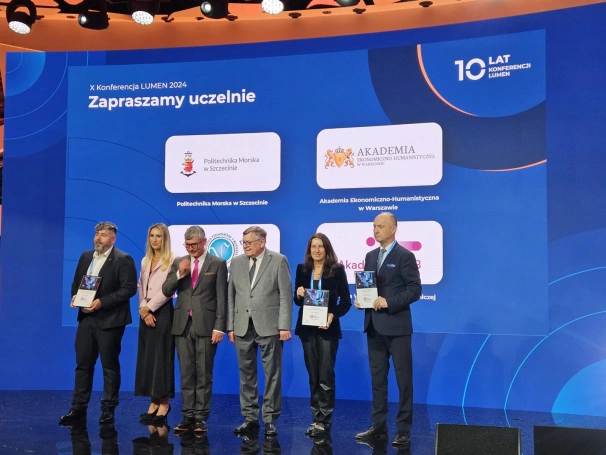 Zdjęcie nr 5 z galerii AWSB wyróżniona na jubileuszowej Konferencji LUMEN