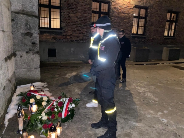 Zdjęcie nr 3 z galerii VI Marsz Pamięci 2025: Wspomnienie tragicznej historii na trasie pamięci