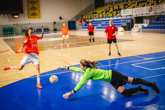 Zdjęcie nr 5 z galerii futsal kobiet