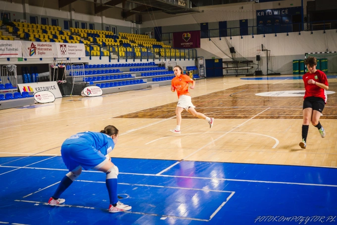 Zdjęcie nr 6 z galerii futsal kobiet