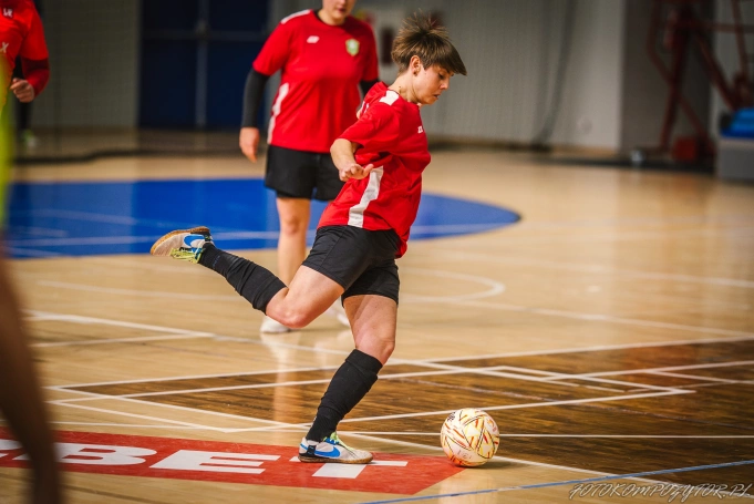Zdjęcie nr 21 z galerii futsal kobiet