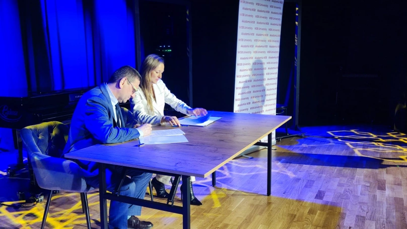 Zdjęcie nr 4 z galerii Porozumienie z Gminą Chybie