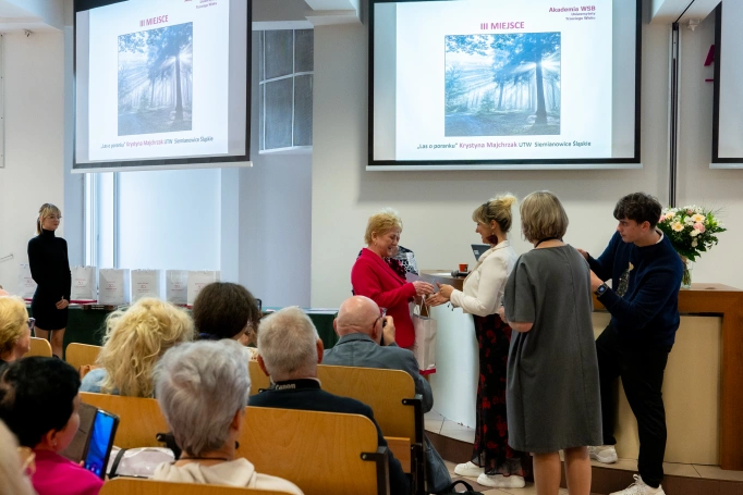 Zdjęcie nr 12 z galerii Finał VIII Konkursu Fotograficznego UTW