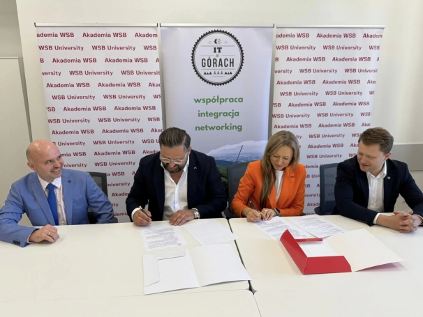 Zdjęcie nr 1 z galerii Akademia WSB w Cieszynie podpisała umowę o współpracy ze Stowarzyszeniem IT w Górach
