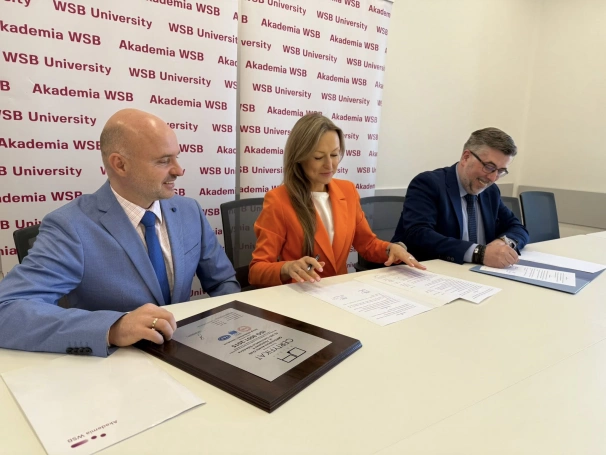 Zdjęcie nr 1 z galerii Akademia WSB podpisuje umowę o współpracy z QMSSolutions