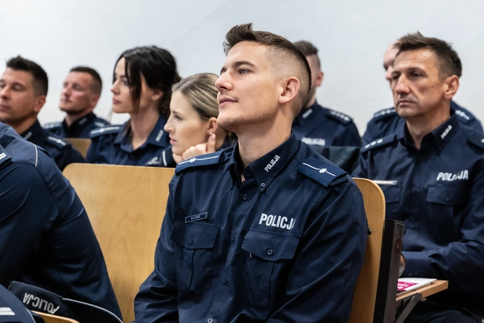 Zdjęcie nr 14 z galerii Fundament godności i człowieczeństwa. Sympozjum o prawach człowieka w służbie publicznej