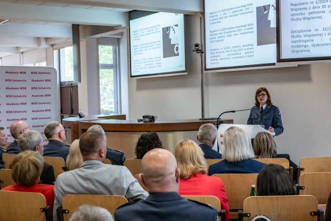 Zdjęcie nr 31 z galerii Fundament godności i człowieczeństwa. Sympozjum o prawach człowieka w służbie publicznej