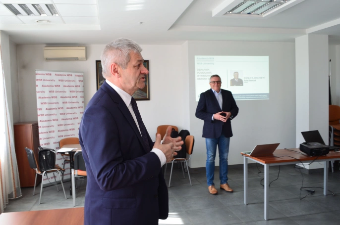 Zdjęcie nr 12 z galerii Szkolenie w zakresie ochrony ludności i obrony cywilnej dla kadry administracyjnej Urzędu Miejskiego w Bielsku-Białej
