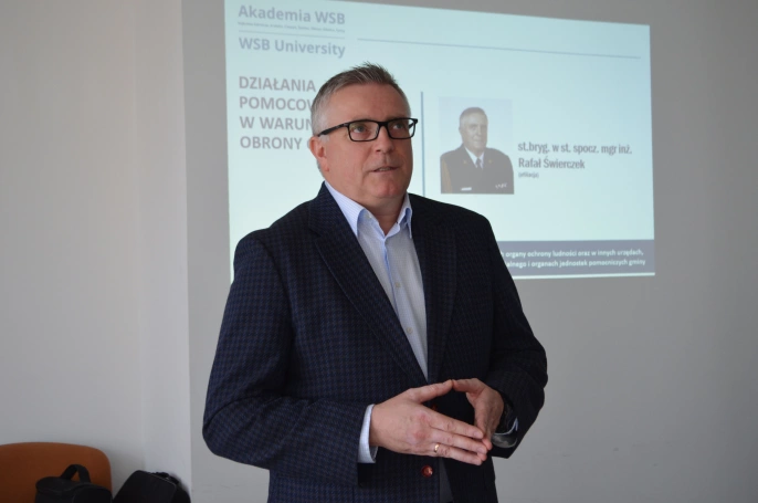 Zdjęcie nr 14 z galerii Szkolenie w zakresie ochrony ludności i obrony cywilnej dla kadry administracyjnej Urzędu Miejskiego w Bielsku-Białej