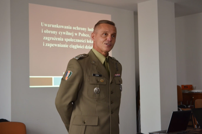 Zdjęcie nr 16 z galerii Szkolenie w zakresie ochrony ludności i obrony cywilnej dla kadry administracyjnej Urzędu Miejskiego w Bielsku-Białej