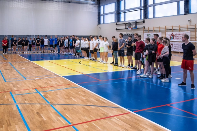 Zdjęcie nr 8 z galerii badminton
