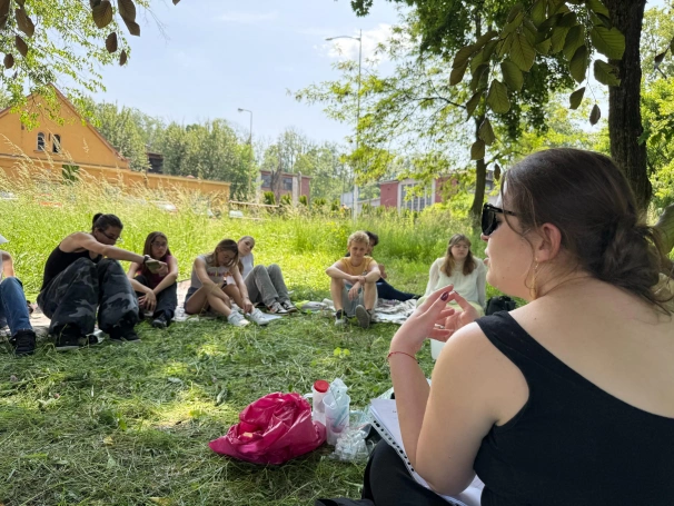 Zdjęcie nr 34 z galerii Jak rzeka wpływa na morze? Warsztaty w Cieszynie w ramach projektu SHORE: EmpOweR Students as the agents of cHangE