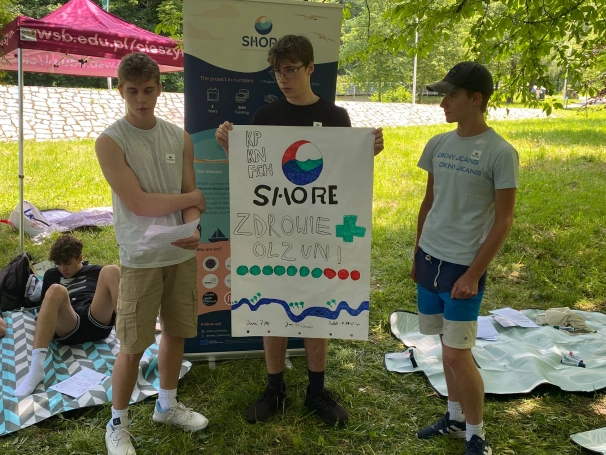 Zdjęcie nr 9 z galerii Jak rzeka wpływa na morze? Warsztaty w Cieszynie w ramach projektu SHORE: EmpOweR Students as the agents of cHangE