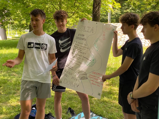 Zdjęcie nr 13 z galerii Jak rzeka wpływa na morze? Warsztaty w Cieszynie w ramach projektu SHORE: EmpOweR Students as the agents of cHangE