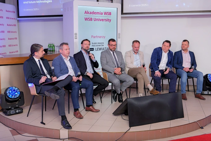 Zdjęcie nr 7 z galerii Sztuczna Inteligencja, czyli prawdziwa rewolucja. AWSB poszerza horyzonty AI