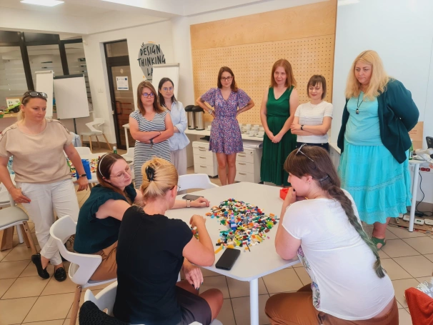 Zdjęcie nr 2 z galerii Sieć biura karier
