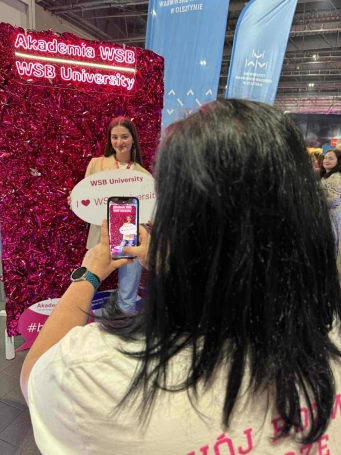 Zdjęcie nr 10 z galerii Technologia jest kobietą – AWSB na Perspektywy Women in Tech Summit 2025
