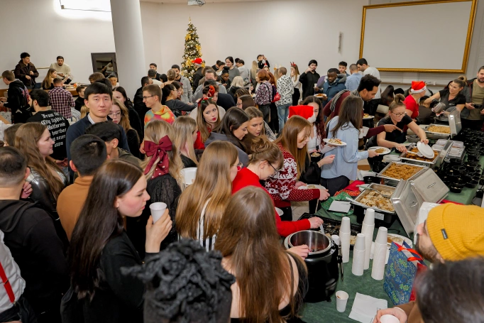 Zdjęcie nr 3 z galerii International Christmas Party 2024
