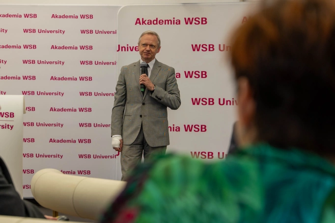 Zdjęcie nr 2 z galerii „Nowa siła regionu” – Śląsk odkrywa swój potencjał w Akademii WSB