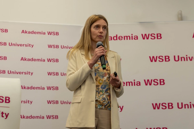 Zdjęcie nr 3 z galerii „Nowa siła regionu” – Śląsk odkrywa swój potencjał w Akademii WSB