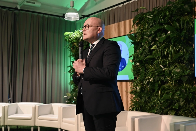 Zdjęcie nr 1 z galerii Akademia WSB z silnym głosem podczas Business Meet Up 