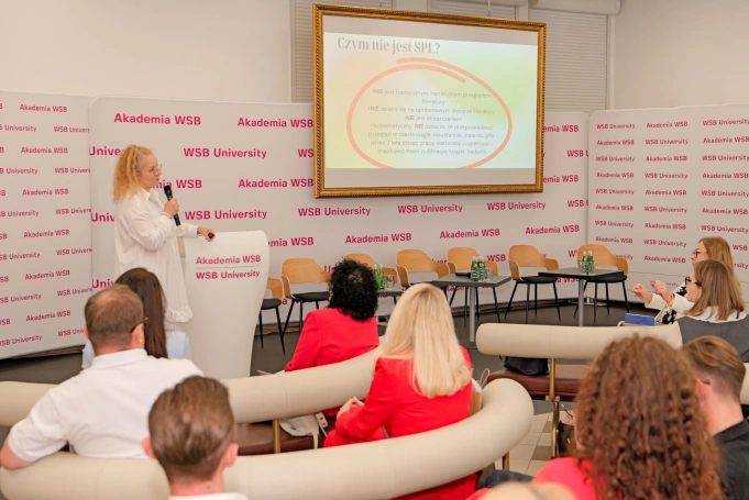 Zdjęcie nr 50 z galerii Konferencja doktorantów - 14 czerwca 2025