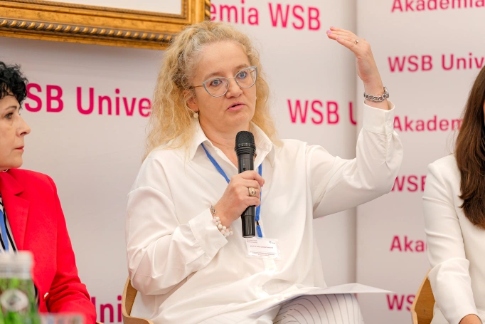 Zdjęcie nr 19 z galerii Konferencja doktorantów - 14 czerwca 2025