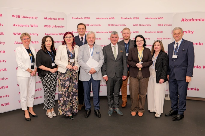 Zdjęcie nr 33 z galerii Konferencja doktorantów - 14 czerwca 2025