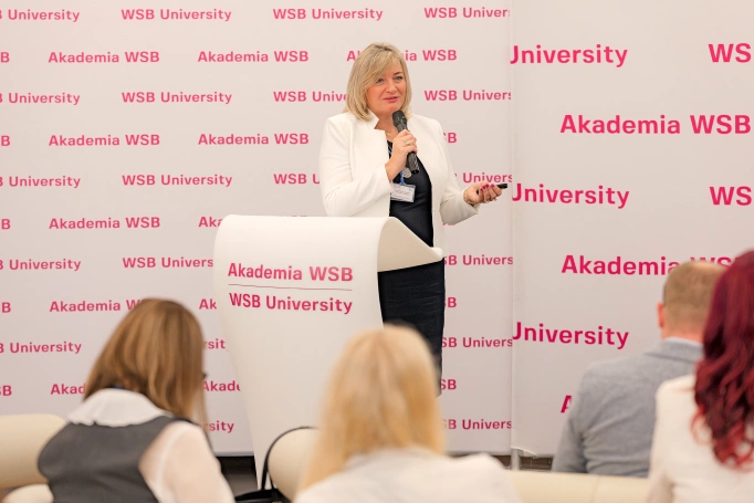 Zdjęcie nr 38 z galerii Konferencja doktorantów - 14 czerwca 2025