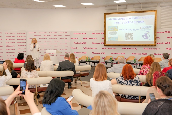 Zdjęcie nr 48 z galerii Konferencja doktorantów - 14 czerwca 2025