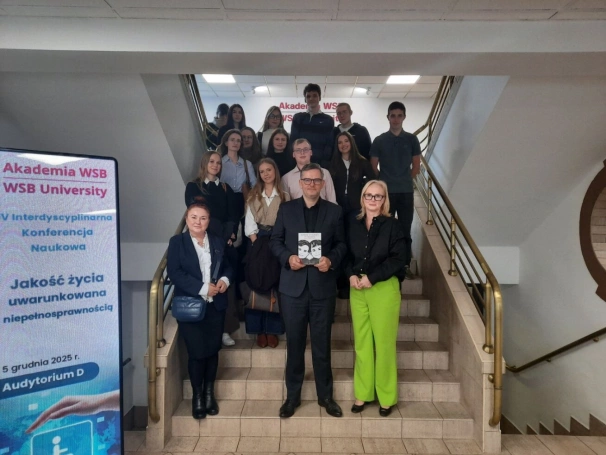 Zdjęcie nr 2 z galerii Koło Naukowe Prawa i Administracji "Docendo discimus"