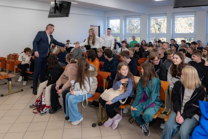 Zdjęcie nr 13 z galerii Akademicki Dzień Wolontariatu 