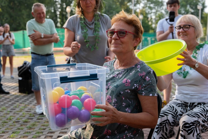 Zdjęcie nr 17 z galerii Galeria "Gramy w Zielone" Letnia Akademia Seniora