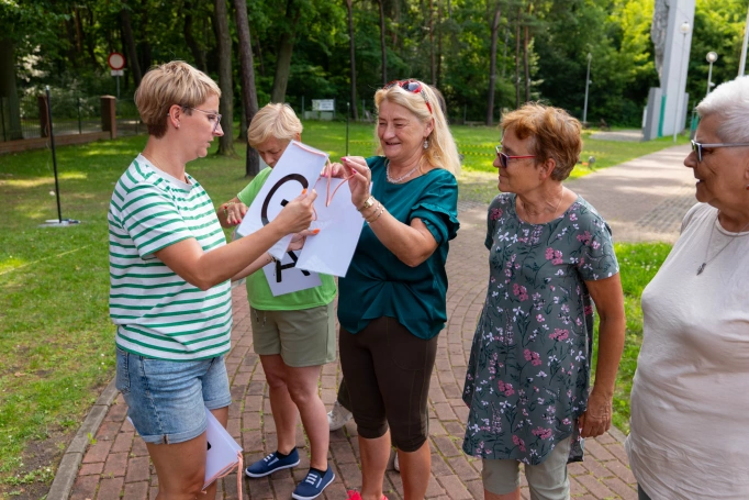 Zdjęcie nr 8 z galerii Galeria "Gramy w Zielone" Letnia Akademia Seniora