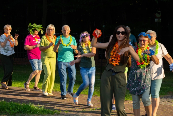 Zdjęcie nr 4 z galerii Galeria "Gramy w Zielone" Letnia Akademia Seniora