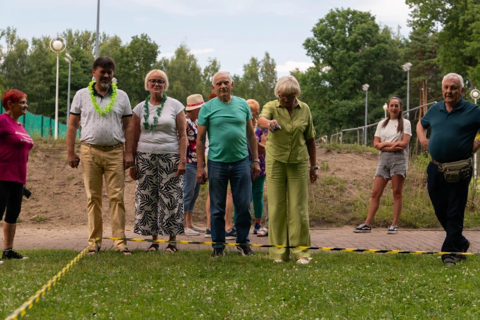 Zdjęcie nr 14 z galerii Galeria "Gramy w Zielone" Letnia Akademia Seniora
