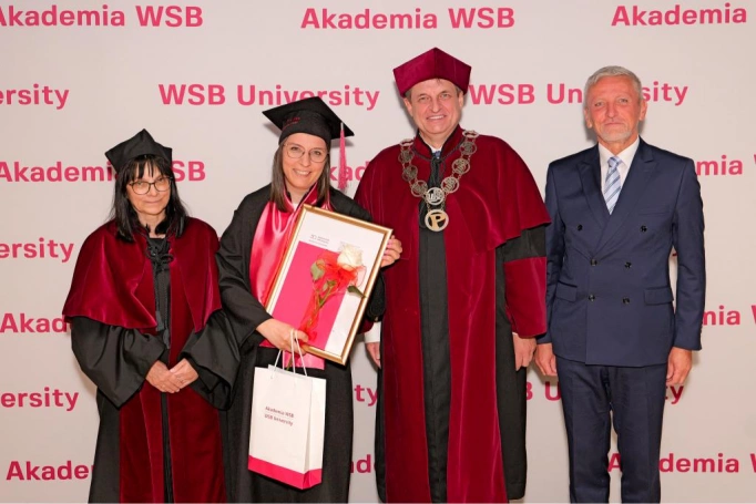 Zdjęcie nr 89 z galerii Gala Rozdania Dyplomów Akademii WSB w Żywcu
