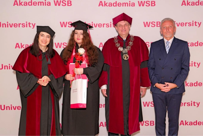 Zdjęcie nr 94 z galerii Gala Rozdania Dyplomów Akademii WSB w Żywcu