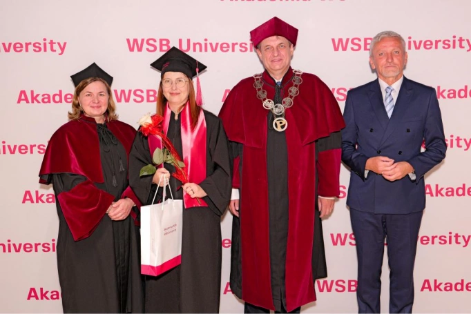 Zdjęcie nr 98 z galerii Gala Rozdania Dyplomów Akademii WSB w Żywcu
