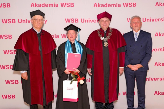 Zdjęcie nr 99 z galerii Gala Rozdania Dyplomów Akademii WSB w Żywcu