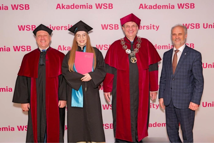 Zdjęcie nr 108 z galerii Gala Rozdania Dyplomów Akademii WSB w Żywcu