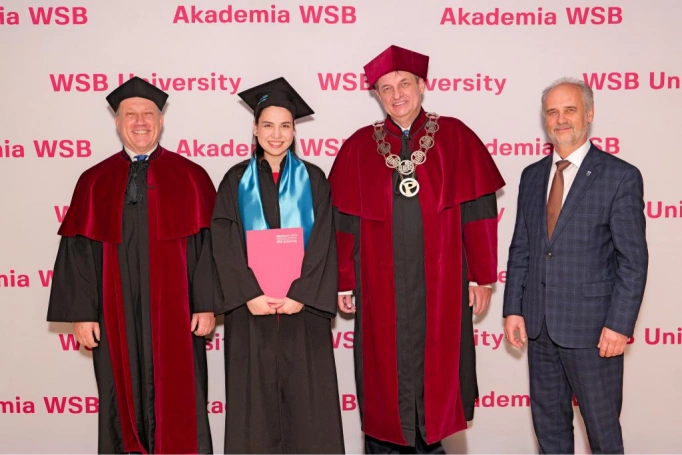 Zdjęcie nr 109 z galerii Gala Rozdania Dyplomów Akademii WSB w Żywcu