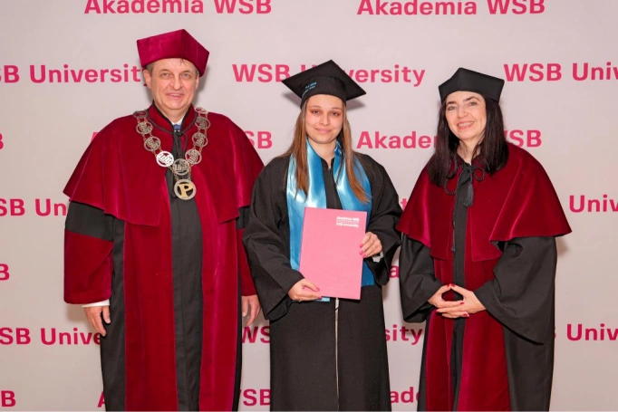 Zdjęcie nr 115 z galerii Gala Rozdania Dyplomów Akademii WSB w Żywcu