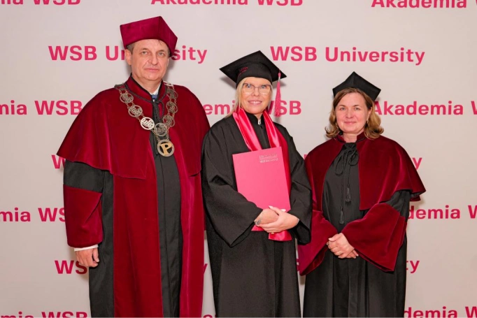 Zdjęcie nr 125 z galerii Gala Rozdania Dyplomów Akademii WSB w Żywcu