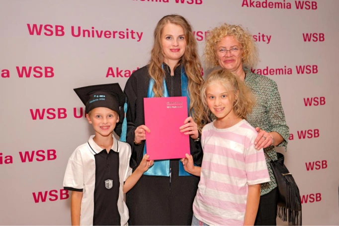 Zdjęcie nr 171 z galerii Gala Rozdania Dyplomów Akademii WSB w Żywcu